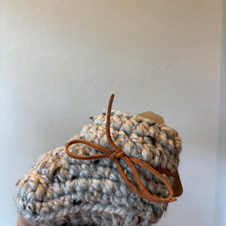 Cozie Tozies | Baby Bootie - Plumme Box