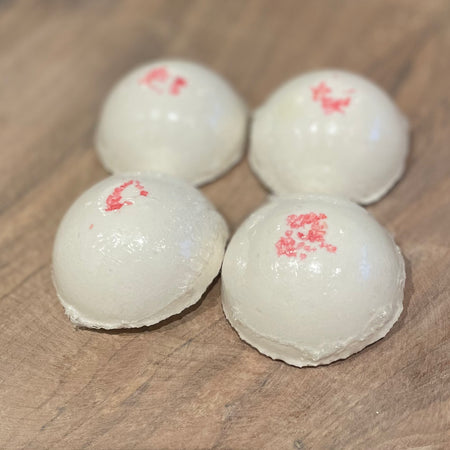 Naturally Well Co | Bath Bomb - Plumme Box