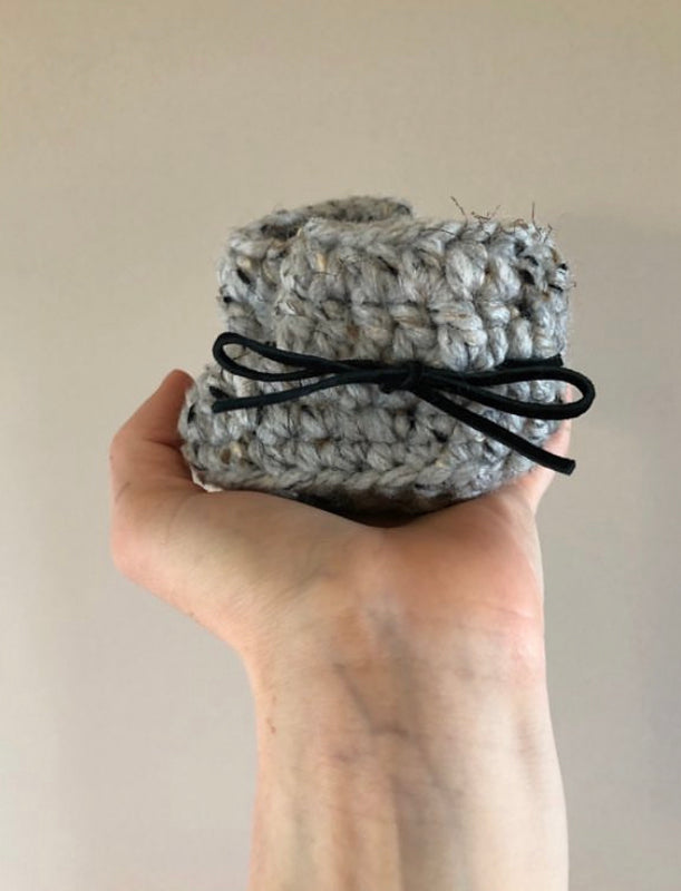 Cozie Tozies | Baby Bootie - Plumme Box